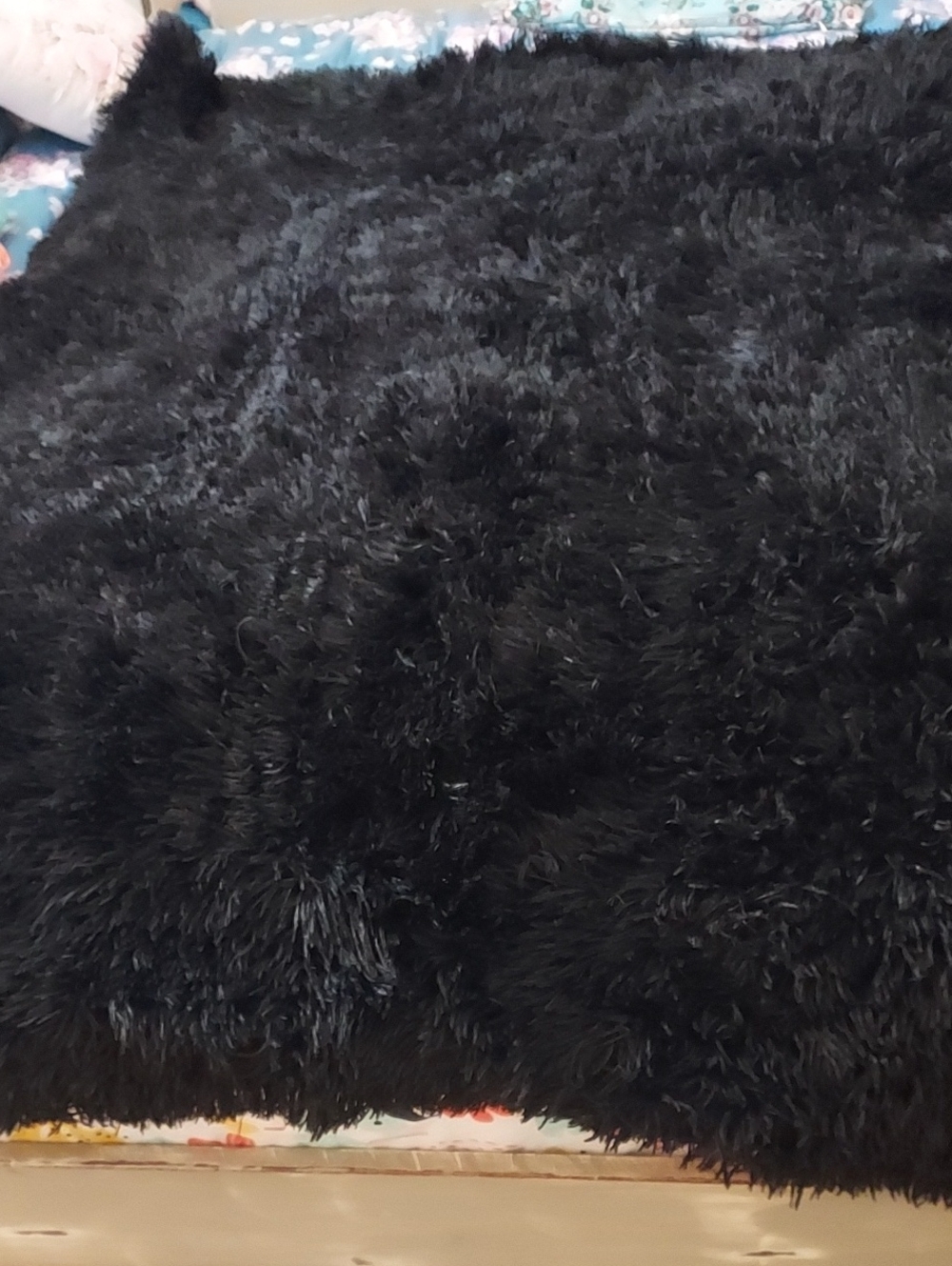 Plush Black Shag Faux Fur Throw Blanket - Cozy Home Bedding